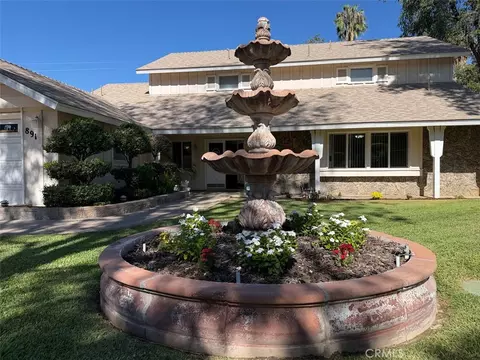 Exterior - 891 Huston, Riverside, CA 92507 photo 3 of 7