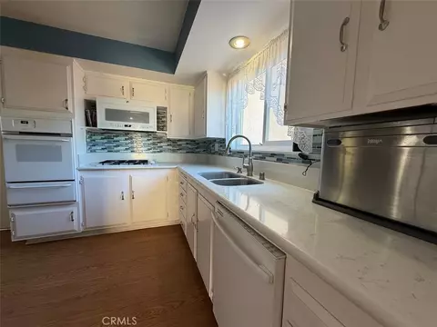 Kitchen - 891 Huston, Riverside, CA 92507 photo 2 of 3