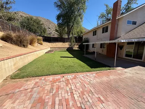 Exterior - 891 Huston, Riverside, CA 92507 photo 6 of 7
