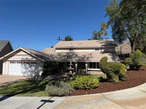 Exterior - 891 Huston, Riverside, CA 92507 photo 2 of 7