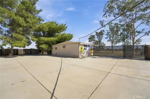 3404 Begonia, Phelan, CA 92371 photo 36
