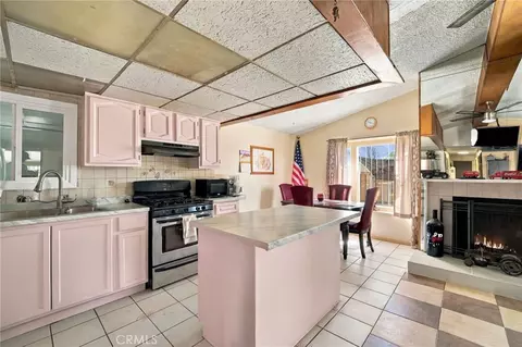 3404 Begonia, Phelan, CA 92371 photo 11