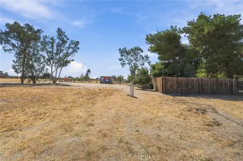 3404 Begonia, Phelan, CA 92371 photo 49