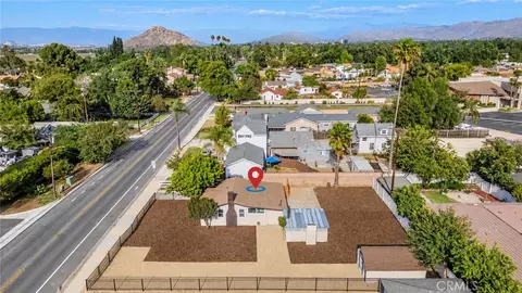 View/Area - 5908 Grand, Riverside, CA 92504 photo 2 of 5