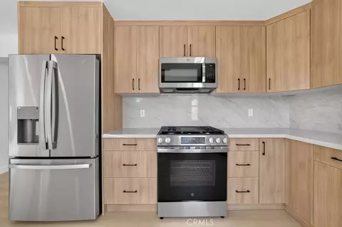 Kitchen - 18806 Cairo, Carson, CA 90746 photo 3 of 6