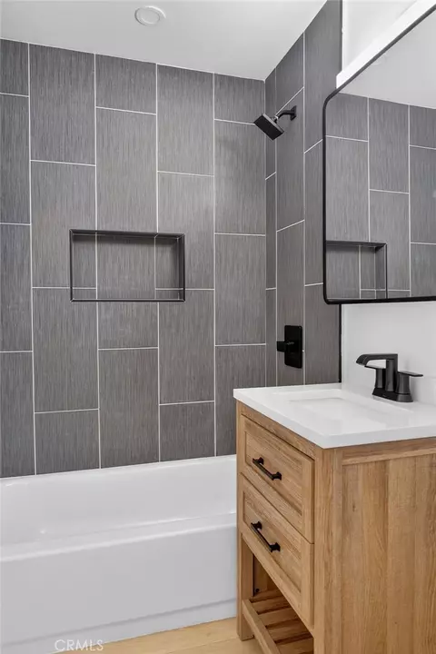 Bath - 18806 Cairo, Carson, CA 90746 photo 1 of 3