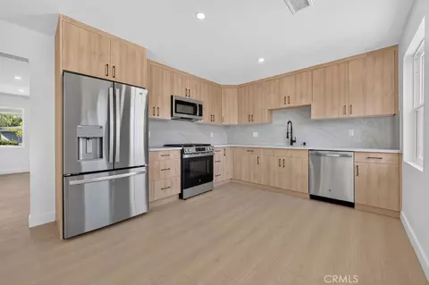 Kitchen - 18806 Cairo, Carson, CA 90746 photo 6 of 6
