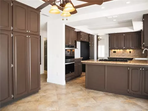 Kitchen - 35353 Cabrini Dr, Yucaipa, CA 92399 photo 1 of 4