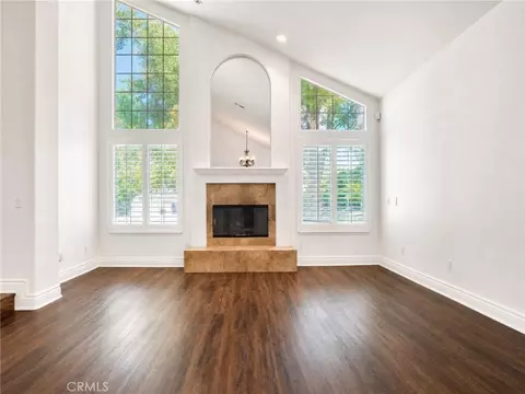Living - 35353 Cabrini Dr, Yucaipa, CA 92399 photo 2 of 6