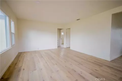 Living - 149 E Alru, Rialto, CA 92376 photo 1 of 2