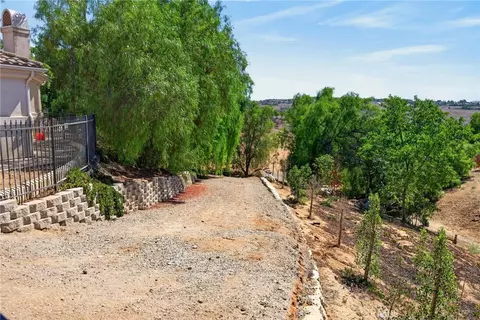 Exterior - 2286 Decade Ct, Riverside, CA 92506 photo 12 of 18