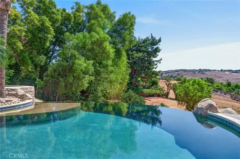Exterior - 2286 Decade Ct, Riverside, CA 92506 photo 6 of 18