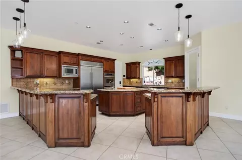 Kitchen - 2286 Decade Ct, Riverside, CA 92506 photo 1 of 5