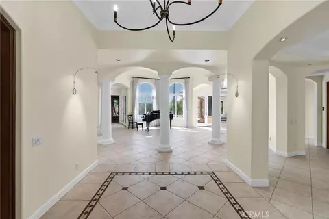 Entry Way - 2286 Decade Ct, Riverside, CA 92506 photo 2 of 7