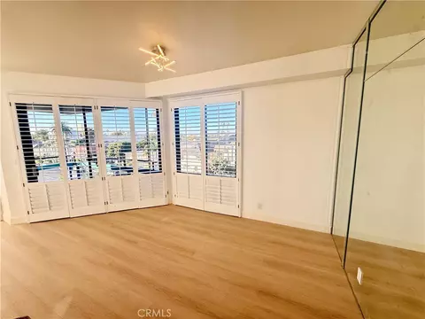 Living - 1310 E Ocean #407, Long Beach, CA 90802 photo 7 of 8