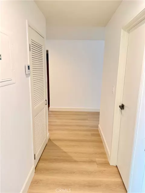 Entry Way - 1310 E Ocean #407, Long Beach, CA 90802 photo 3 of 6
