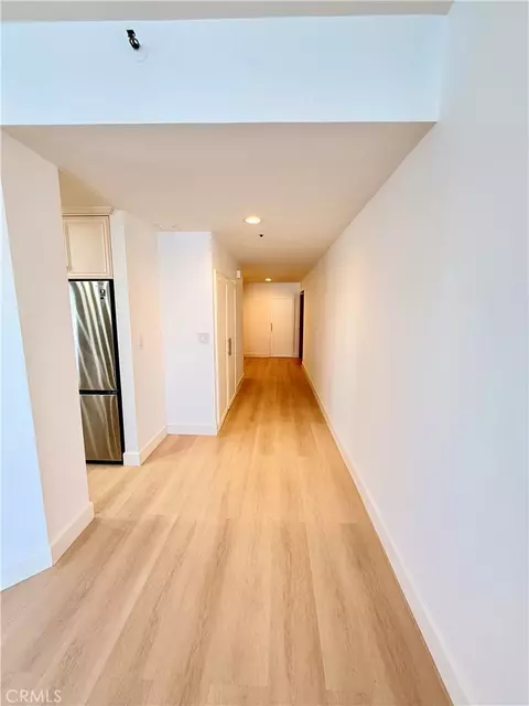 Entry Way - 1310 E Ocean #407, Long Beach, CA 90802 photo 5 of 6