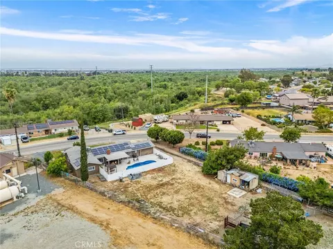 View/Area - 3998 Bluff, Norco, CA 92860 photo 3 of 12