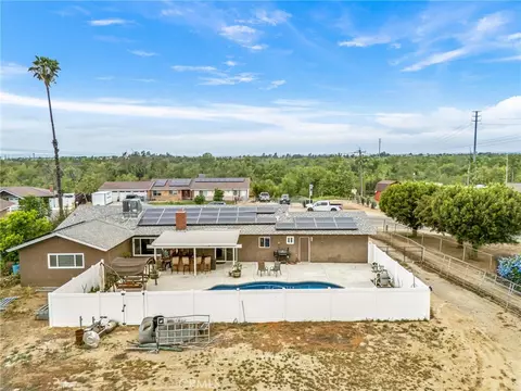 View/Area - 3998 Bluff, Norco, CA 92860 photo 1 of 12
