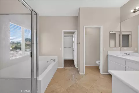 Bath - 11123 Violet Ct, Riverside, CA 92503 photo 2 of 5