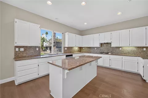 Kitchen - 11123 Violet Ct, Riverside, CA 92503 photo 2 of 5