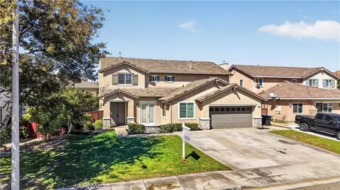 Exterior - 11123 Violet Ct, Riverside, CA 92503 photo 2 of 9