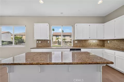 Kitchen - 11123 Violet Ct, Riverside, CA 92503 photo 4 of 5