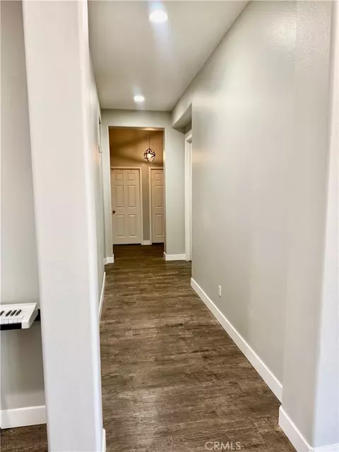 Entry Way - 18662 Hawkhill, Perris, CA 92570 photo 6 of 7
