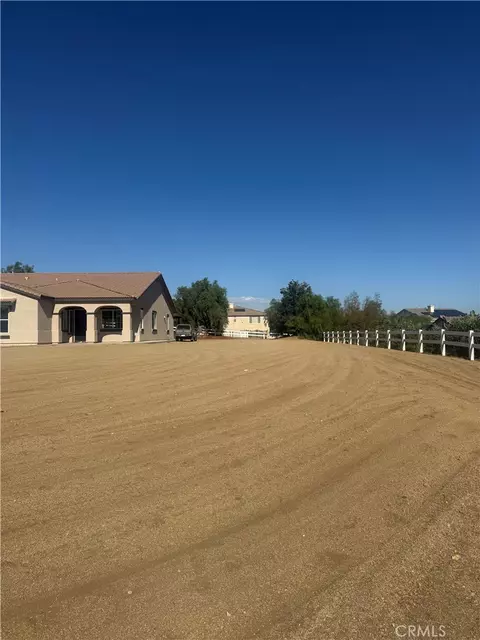 Exterior - 18662 Hawkhill, Perris, CA 92570 photo 10 of 10