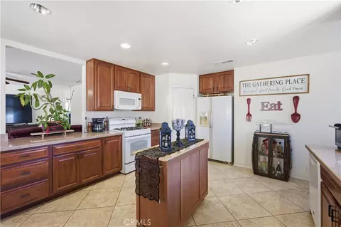 Kitchen - 3469 Tipperary, Riverside, CA 92506 photo 3 of 5