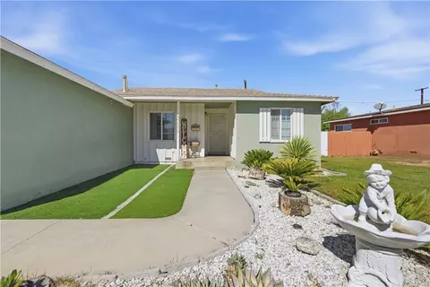 Exterior - 3469 Tipperary, Riverside, CA 92506 photo 3 of 7