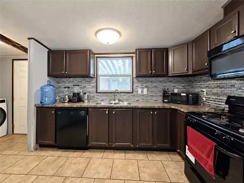 80 E Dawes St #104, Perris, CA 92571 photo 15