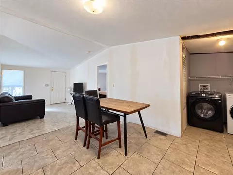80 E Dawes St #104, Perris, CA 92571 photo 14