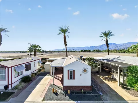 81620 Avenida #8, Indio, CA 92201 photo 45