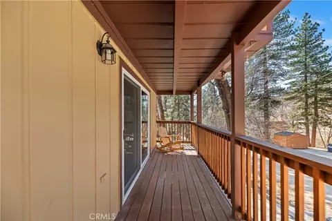 Exterior - 32799 Badger Ln, Running Springs, CA 92382 photo 6 of 10