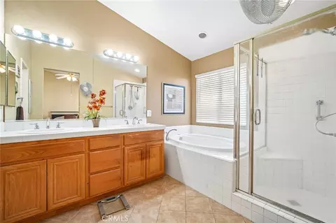 Bath - 1027 Kemp Dr, Placentia, CA 92870 photo 3 of 4