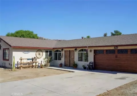 Exterior - 29225 Central Ave, Nuevo, CA 92567 photo 1 of 6