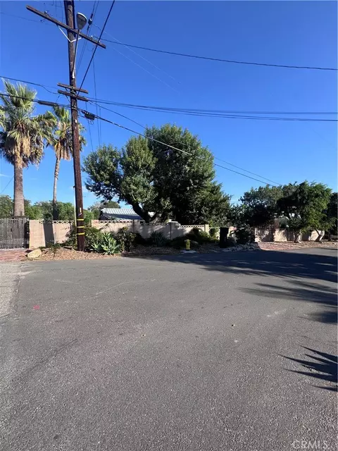 724 Stephens Ave, Fullerton, CA 92833 photo 16
