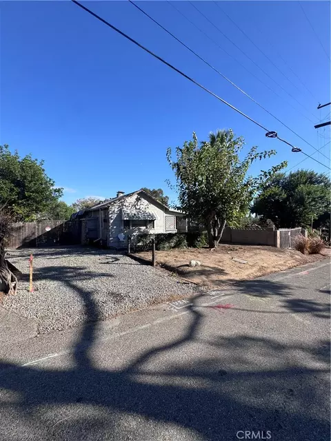 724 Stephens Ave, Fullerton, CA 92833 photo 4