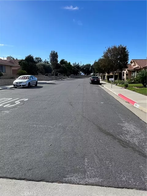 View/Area - 765 Rios, Hemet, CA 92545 photo 1 of 2
