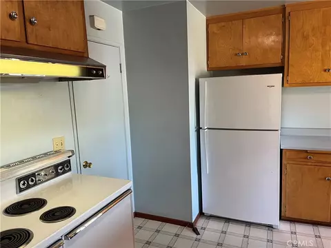 Kitchen - 4547 Toyon Rd, Riverside, CA 92504 photo 3 of 3