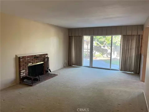 Living - 4547 Toyon Rd, Riverside, CA 92504 photo 1 of 1