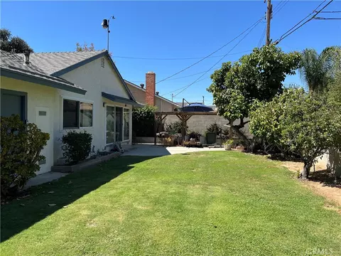 Exterior - 4547 Toyon Rd, Riverside, CA 92504 photo 2 of 3