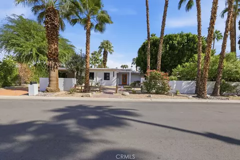 648 S Roxbury, Palm Springs, CA 92264
