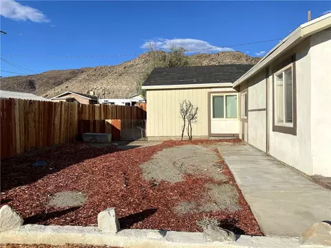 Exterior - 82414 32rd St, Trona, CA 93562 photo 2 of 5