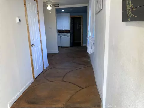 Entry Way - 82414 32rd St, Trona, CA 93562 photo 1 of 6