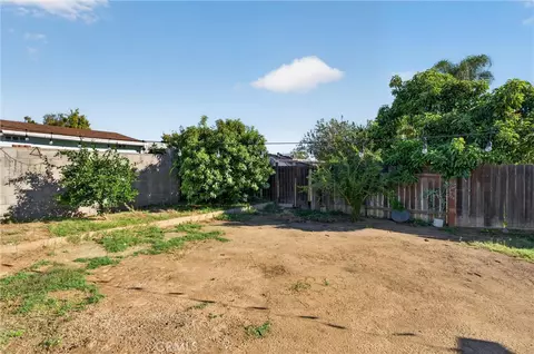 Exterior - 9525 Cabrillo Dr, Riverside, CA 92503 photo 9 of 13