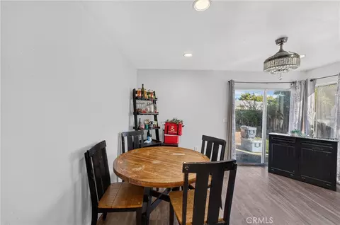 Dining - 9525 Cabrillo Dr, Riverside, CA 92503 photo 1 of 3