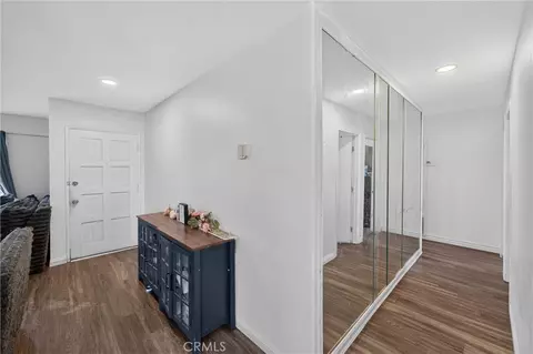 Entry Way - 9525 Cabrillo Dr, Riverside, CA 92503 photo 1 of 2
