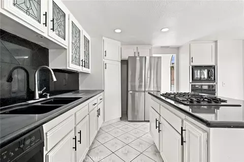 Kitchen - 6917 Roddick, Highland, CA 92346 photo 3 of 4